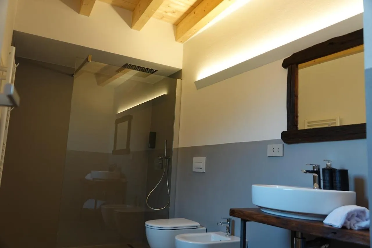 Casale Bella.Vista Bed & Breakfast Pianello Del Lario 0*,