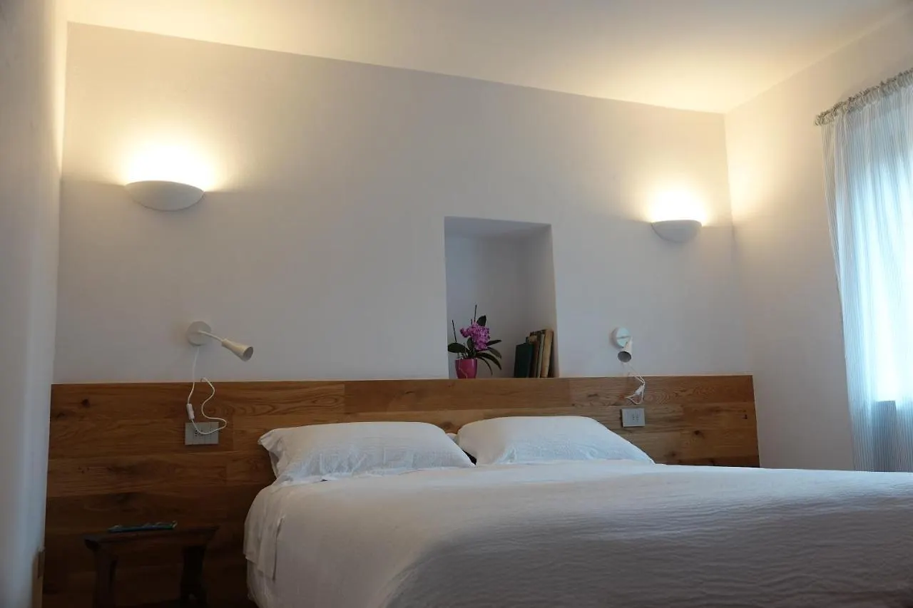 Casale Bella.Vista Bed & Breakfast Pianello Del Lario